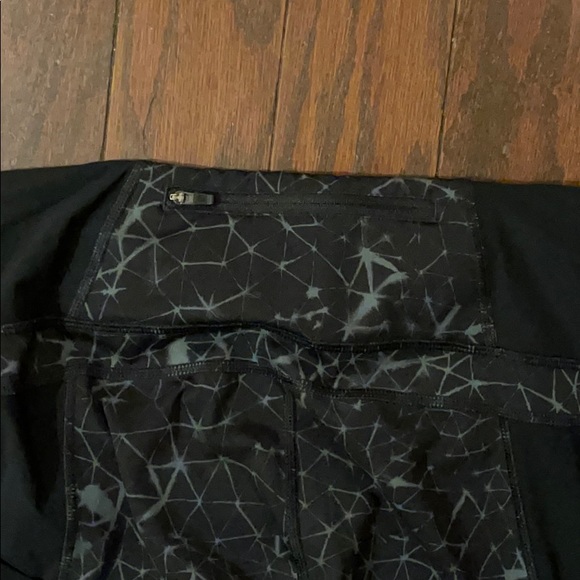 LULULEMON WOMEN’S LEGGINGS SIZE 8 - Picture 11 of 16